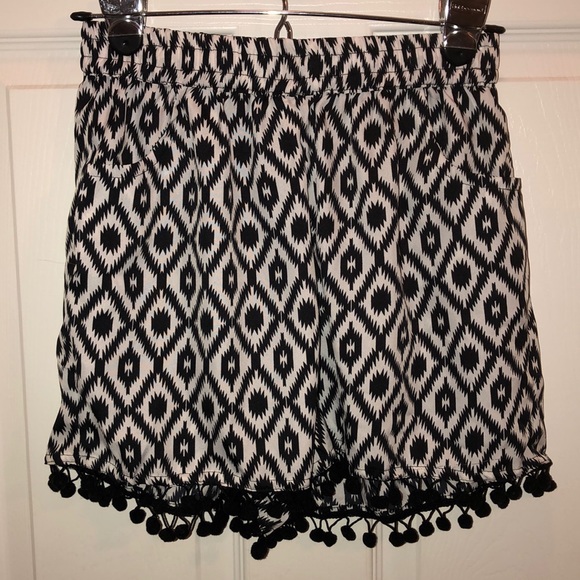 Pants - 3/$15 Cute black and white shorts with Pom tassels